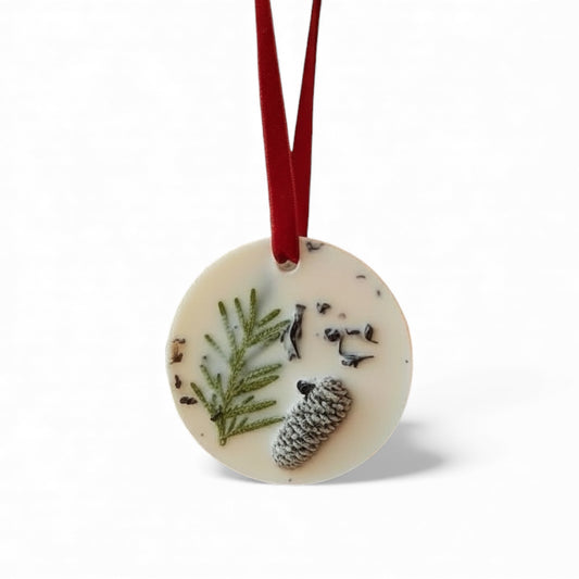 NORDIC CEDAR Wax Tree Decoration